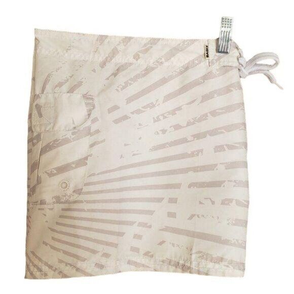 Women Swim Shorts Swimwear S Surf 2" Volley Shorts Winged Heart Flamesl NWOT - Picture 3 of 8